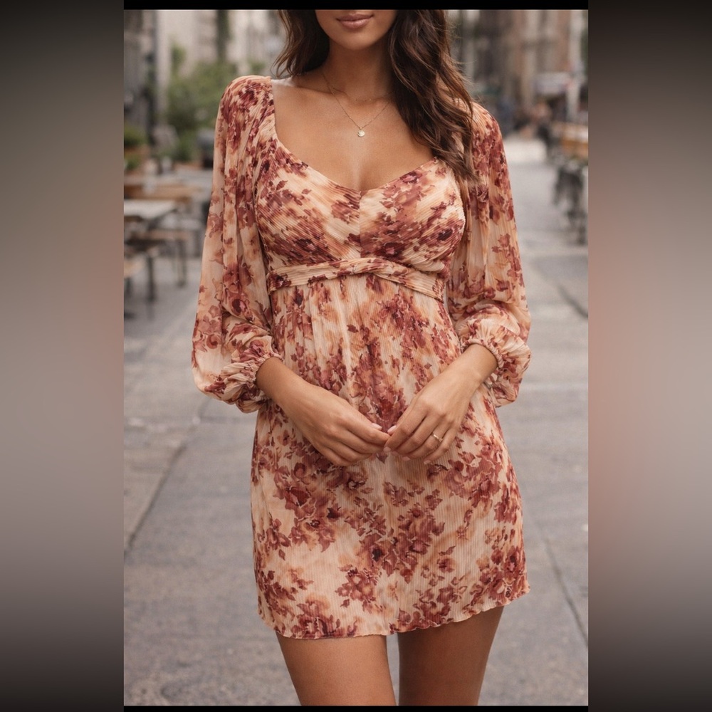 0154 - Sincerely Jules Floral Mini Dress in Cream and Brown